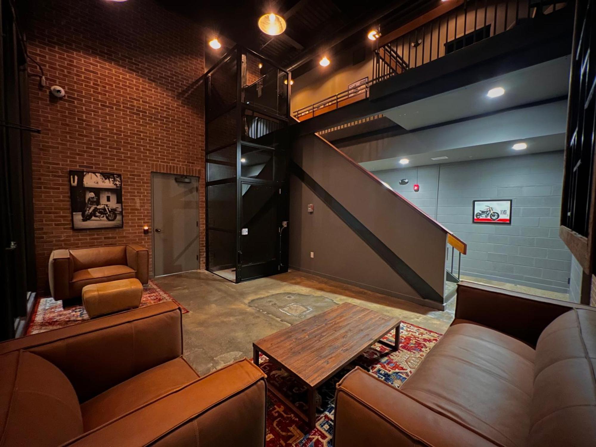 Classified Moto - The Frank Room Richmond Buitenkant foto